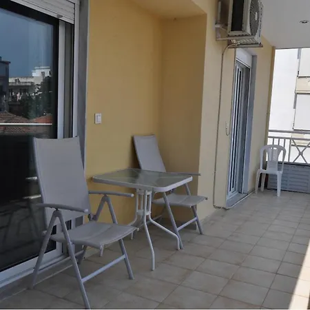 Na'vie Sunrise By The Sea Apartment