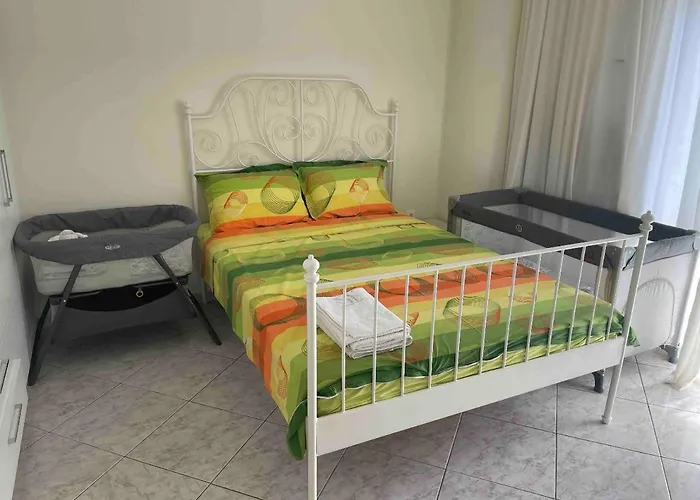 Na'vie Sunrise By The Sea Appartement Peraía